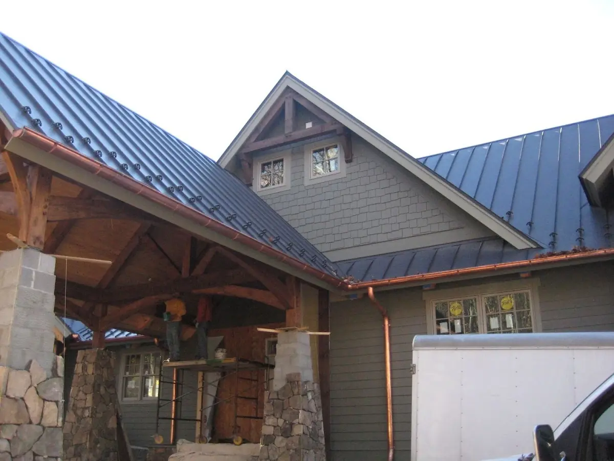 Craftsman Roofing team delivering quality roofing work in Steilacoom